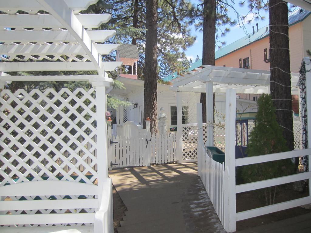 Tahoe Chalet Inn, The Theme Inn Lake Tahoe Airport Eksteriør billede